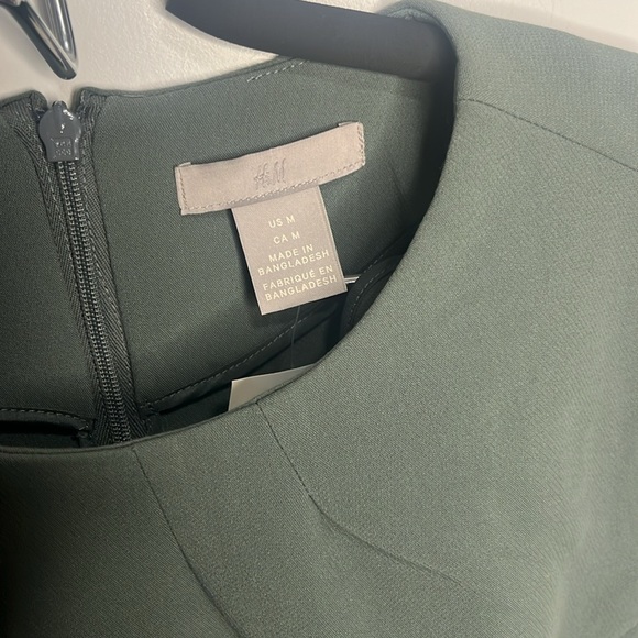 H&M Seafoam green belted shift dress size medium NWT - Picture 2 of 6